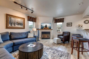 Quaint 2 BDR Condo Steps from Ski Lift in Town Park City